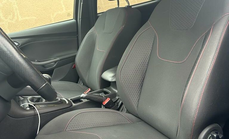 Ford Focus III (2) 1.0 ECOBOOST 125 S&S ST LINE 5P complet