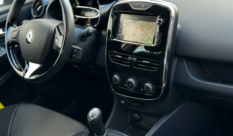 Renault Clio IV 1.2 16V 75 ZEN // Distribution OK complet