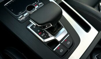 Audi Q5 hybride II phase 2 2.0 50 299 S line complet